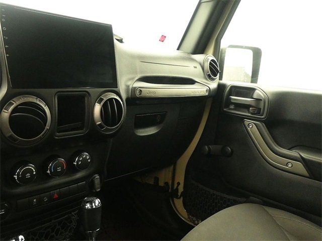 Used 2017 Jeep Wrangler Unlimited Sport w/ Connectivity Group image 12