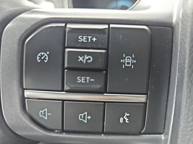 Certified 2023 Ford F150 Lightning XLT AWD/4WD image 17