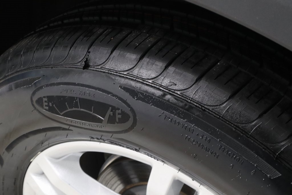 Certified 2023 Ford Explorer XLT w/ Equipment Group 202A image 16