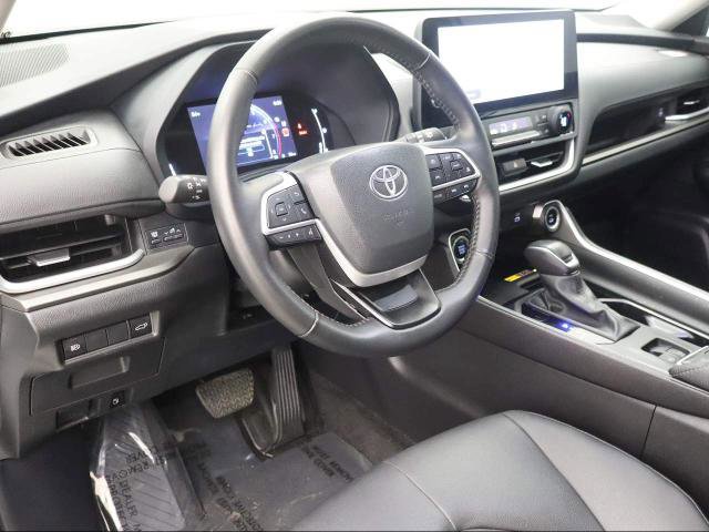 Used 2024 Toyota Grand Highlander XLE image 21