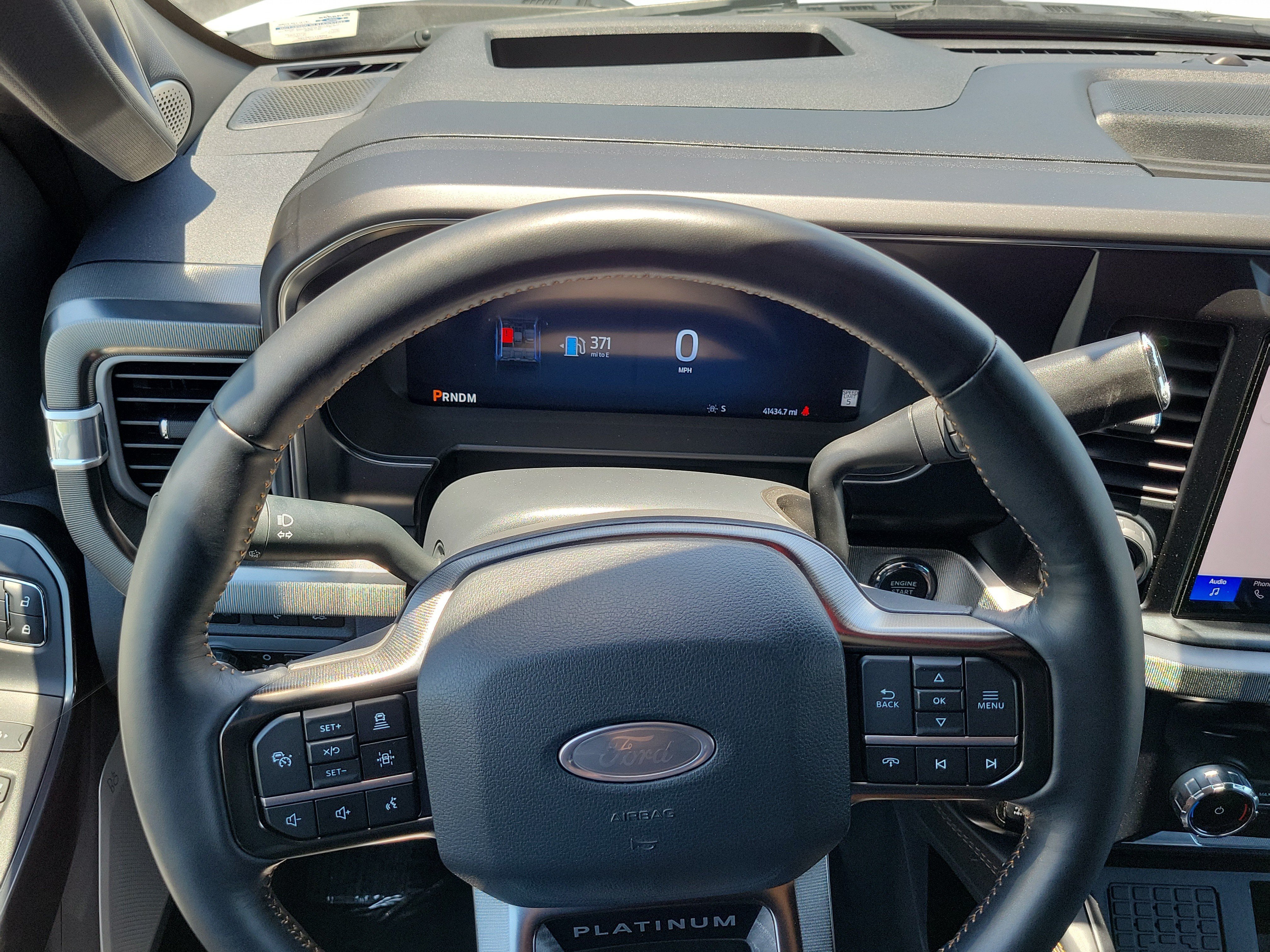 Certified 2024 Ford F350 Platinum w/ Tremor Off-Road Package AWD/4WD image 21