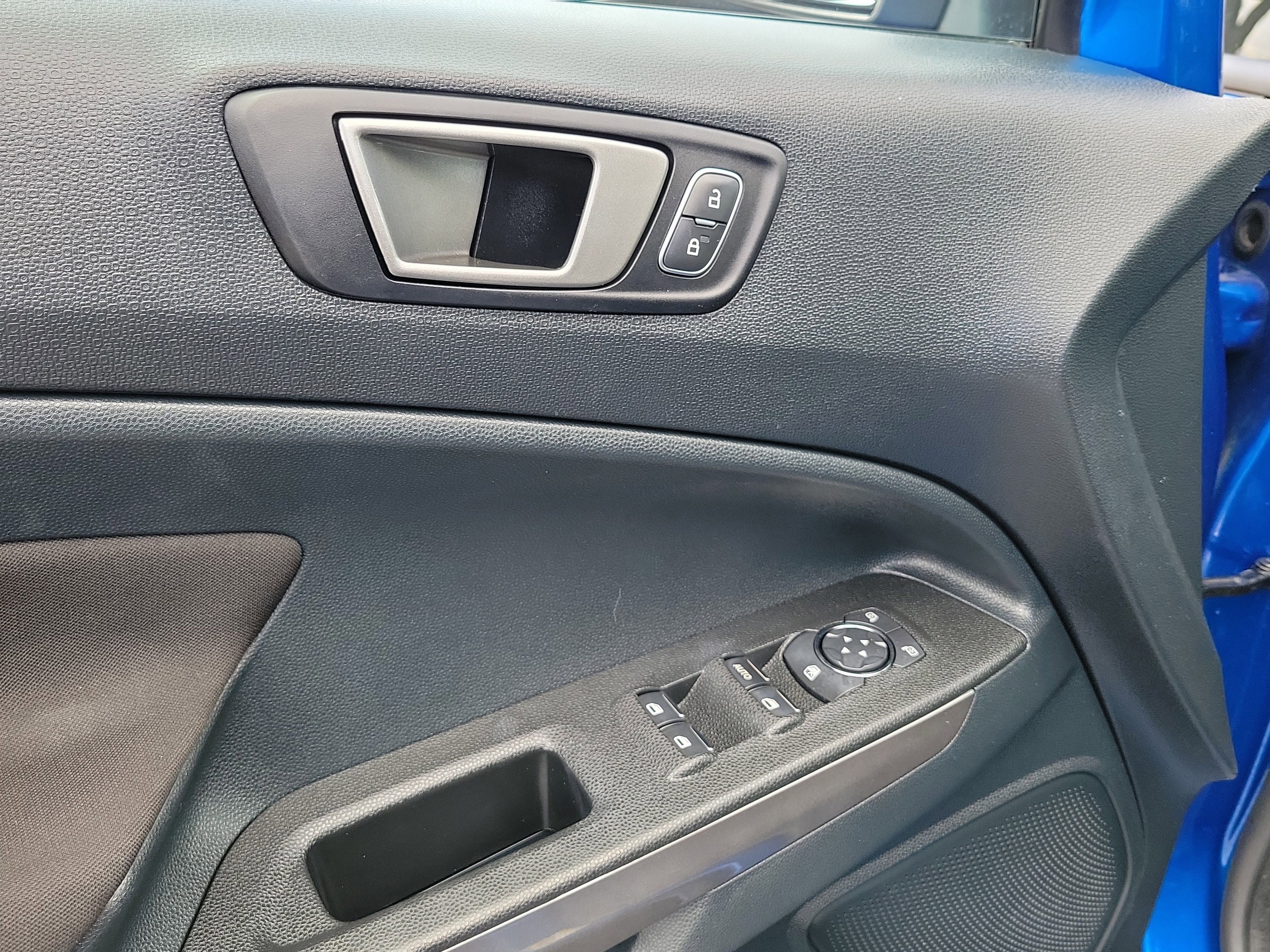 Certified 2021 Ford EcoSport SE w/ SE Convenience Package FWD image 20
