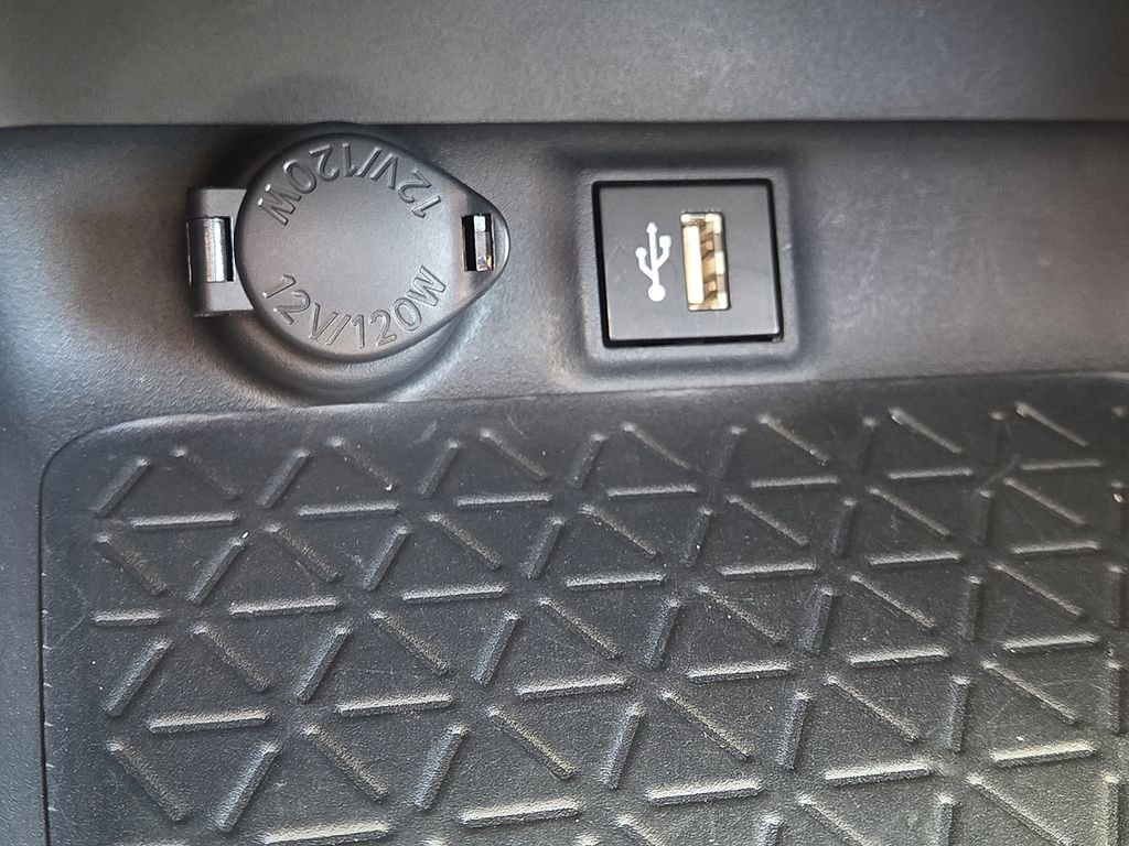 Used 2024 Toyota RAV4 XLE Premium AWD/4WD image 25