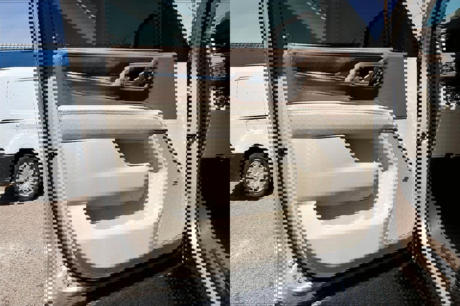 Used 2022 GMC Yukon Denali w/ Max Trailering Package image 21