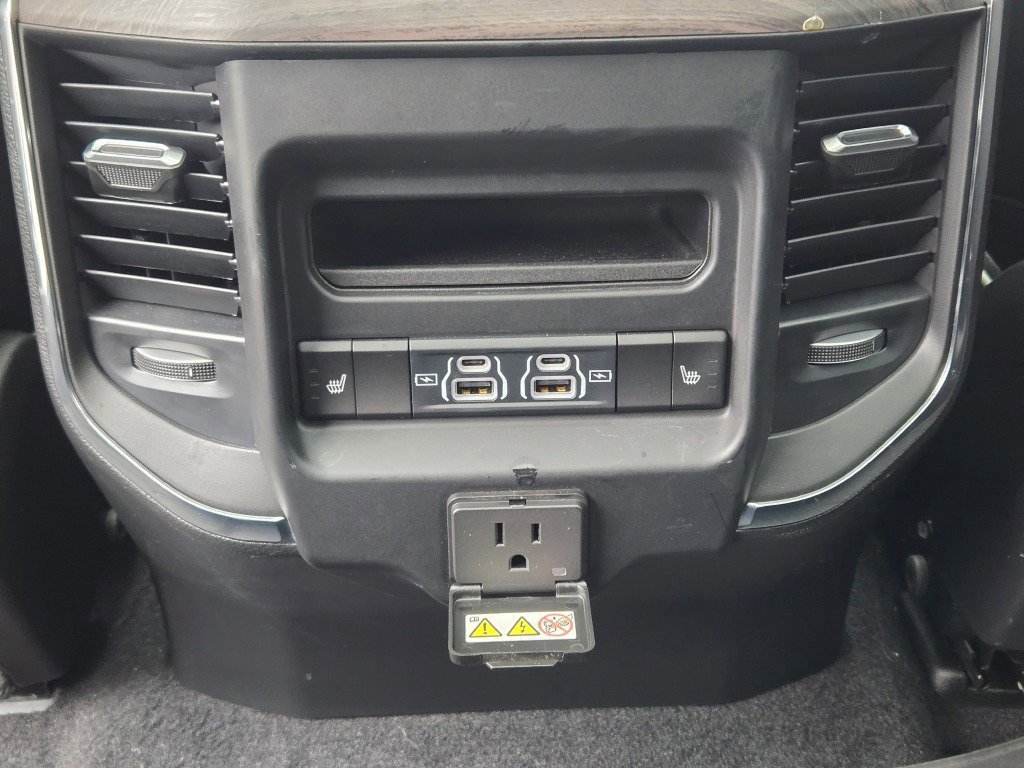 Used 2025 RAM 1500 Laramie w/ Bed Utility Group image 18