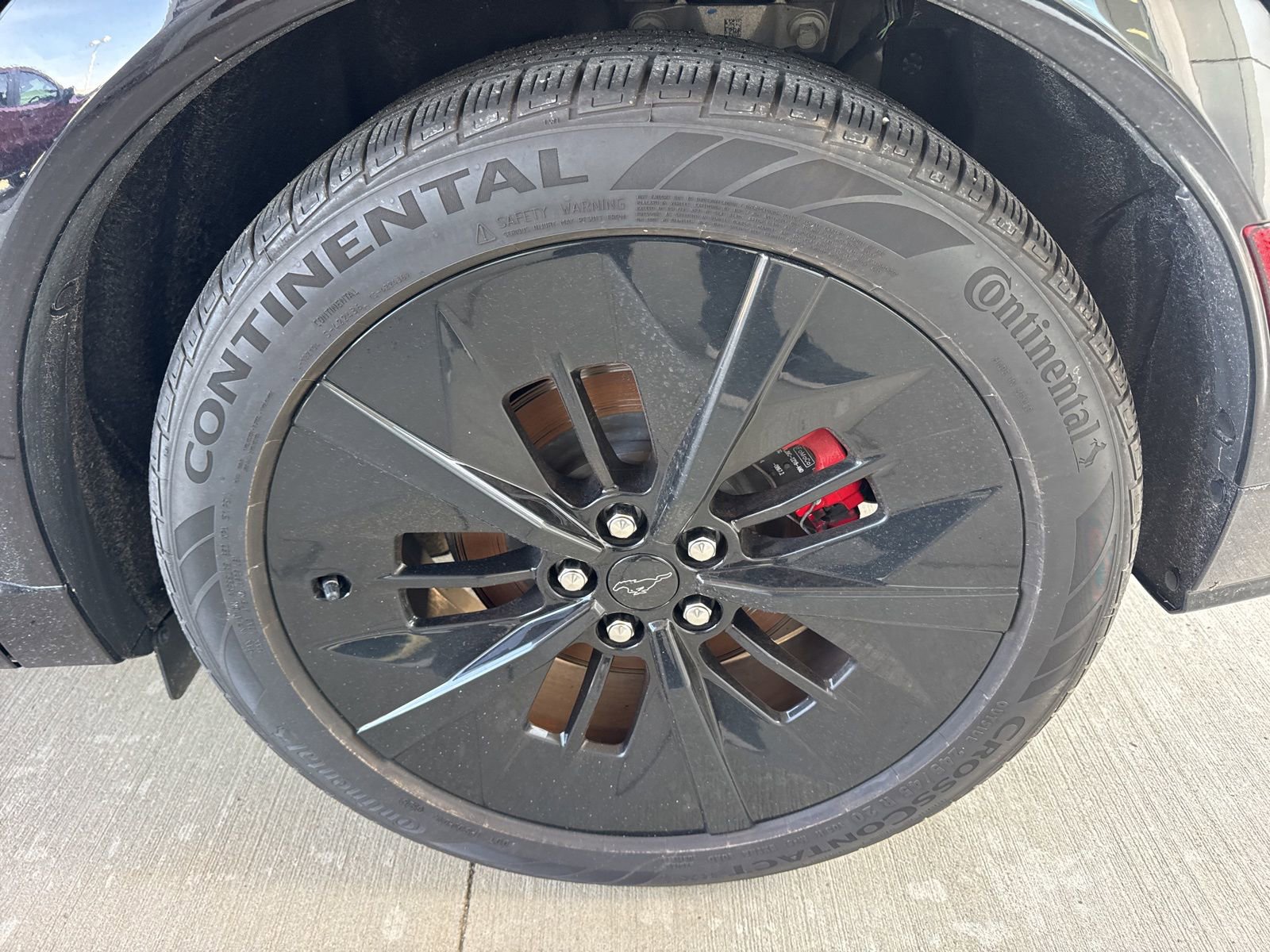 Certified 2025 Ford Mustang Mach-E GT image 17