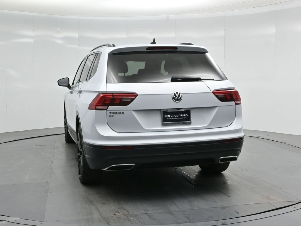 Used 2019 Volkswagen Tiguan SE w/ Panoramic Sunroof Package FWD image 27