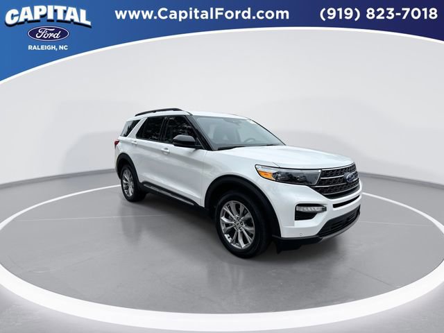 Certified 2023 Ford Explorer XLT w/ Equipment Group 202A image 8