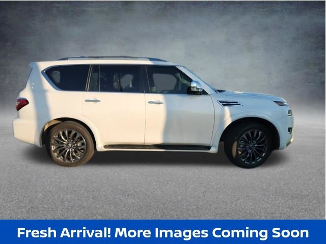Used 2024 Nissan Armada Platinum w/ Captain's Chairs Package RWD image 1