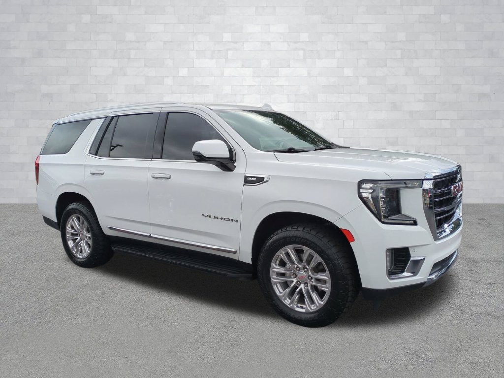 Used 2022 GMC Yukon SLT w/ SLT Luxury Package RWD image 2
