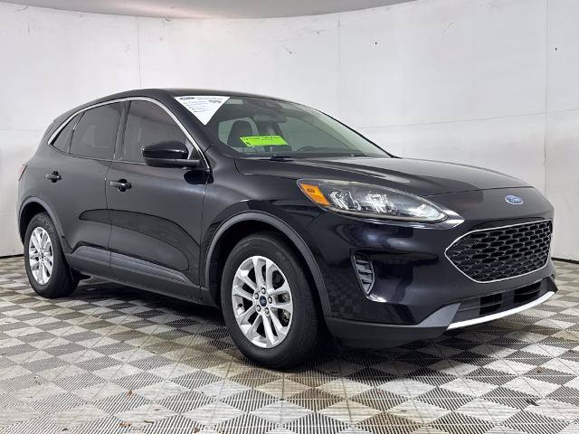 Certified 2020 Ford Escape SE FWD image 1