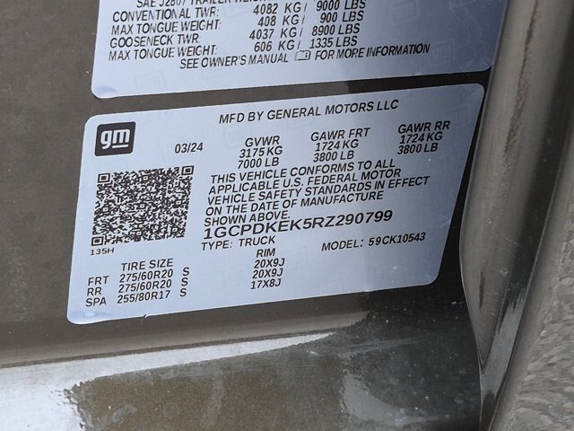Used 2024 Chevrolet Silverado 1500 LT AWD/4WD image 29