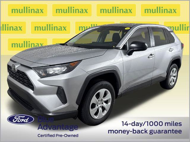 Used 2022 Toyota RAV4 LE AWD/4WD image 14
