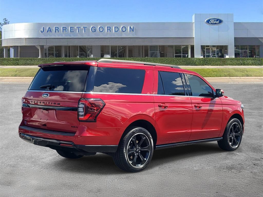 Certified 2022 Ford Expedition Max Limited RWD image 4