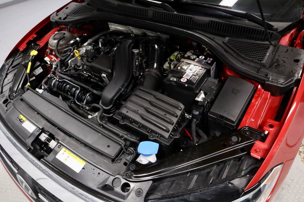 Used 2023 Volkswagen Jetta SE w/ Panoramic Sunroof Package FWD image 18