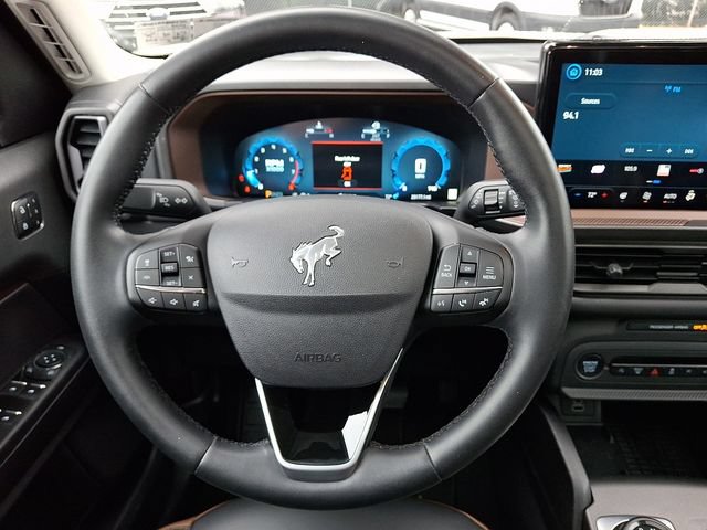 Certified 2025 Ford Bronco Sport Outer Banks w/ Outer Banks Tech Package+ AWD/4WD image 23
