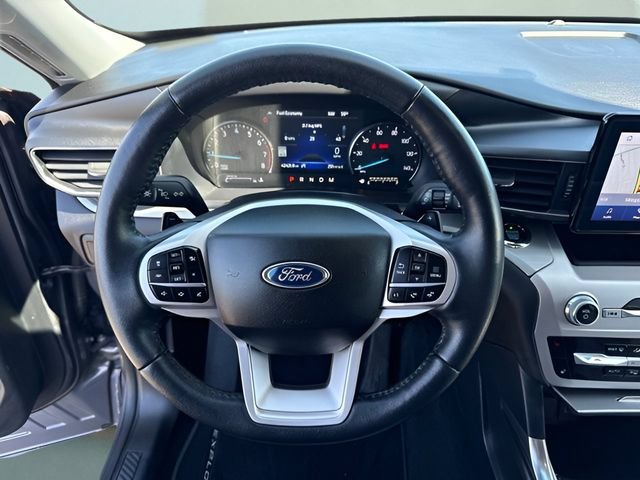 Certified 2021 Ford Explorer XLT w/ Equipment Group 202A AWD/4WD image 24