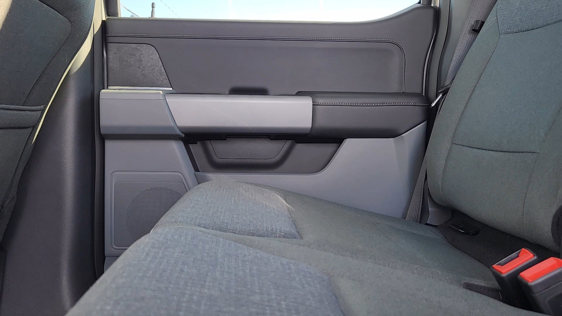 Certified 2024 Ford F150 XLT w/ FX4 Off-Road Package image 17