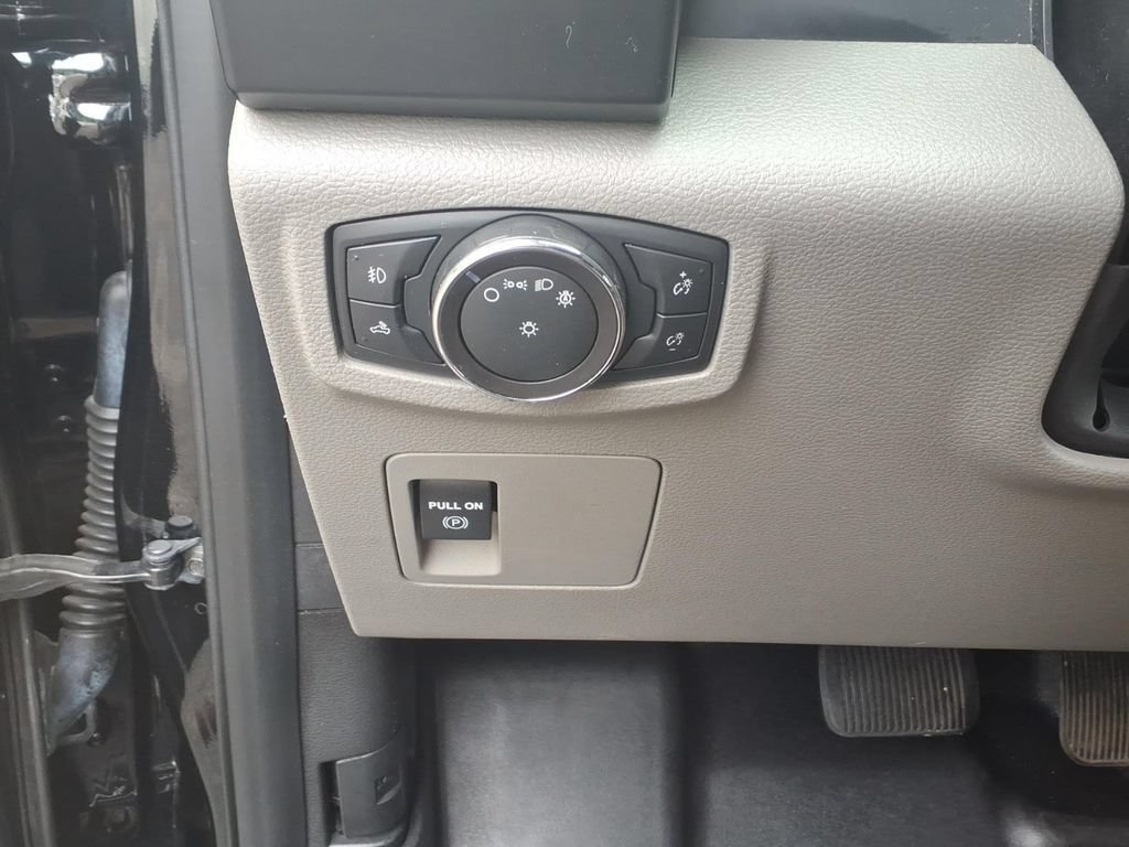 Certified 2018 Ford F150 XL w/ Equipment Group 101A Mid AWD/4WD image 19