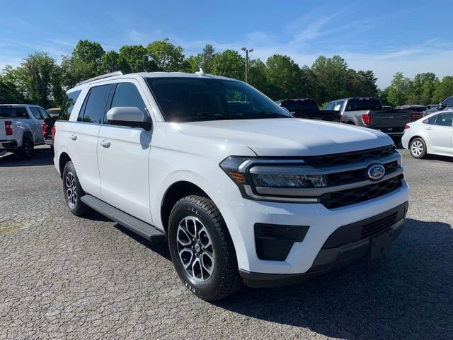 Certified 2024 Ford Expedition XLT AWD/4WD image 2