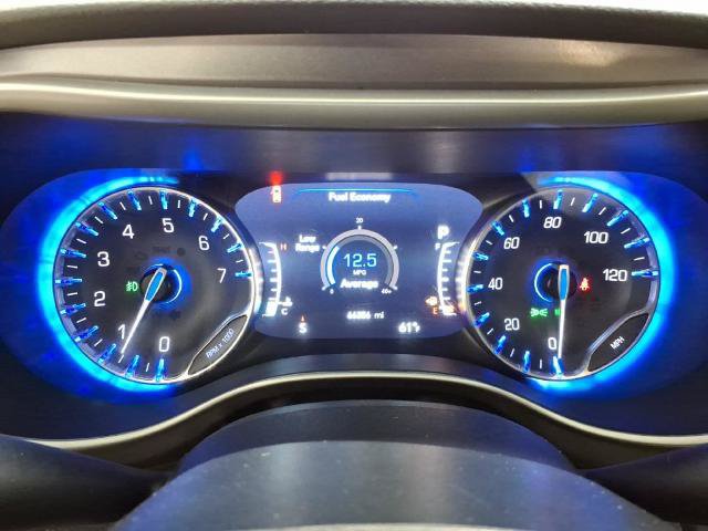 Used 2021 Chrysler Pacifica Touring-L FWD image 25