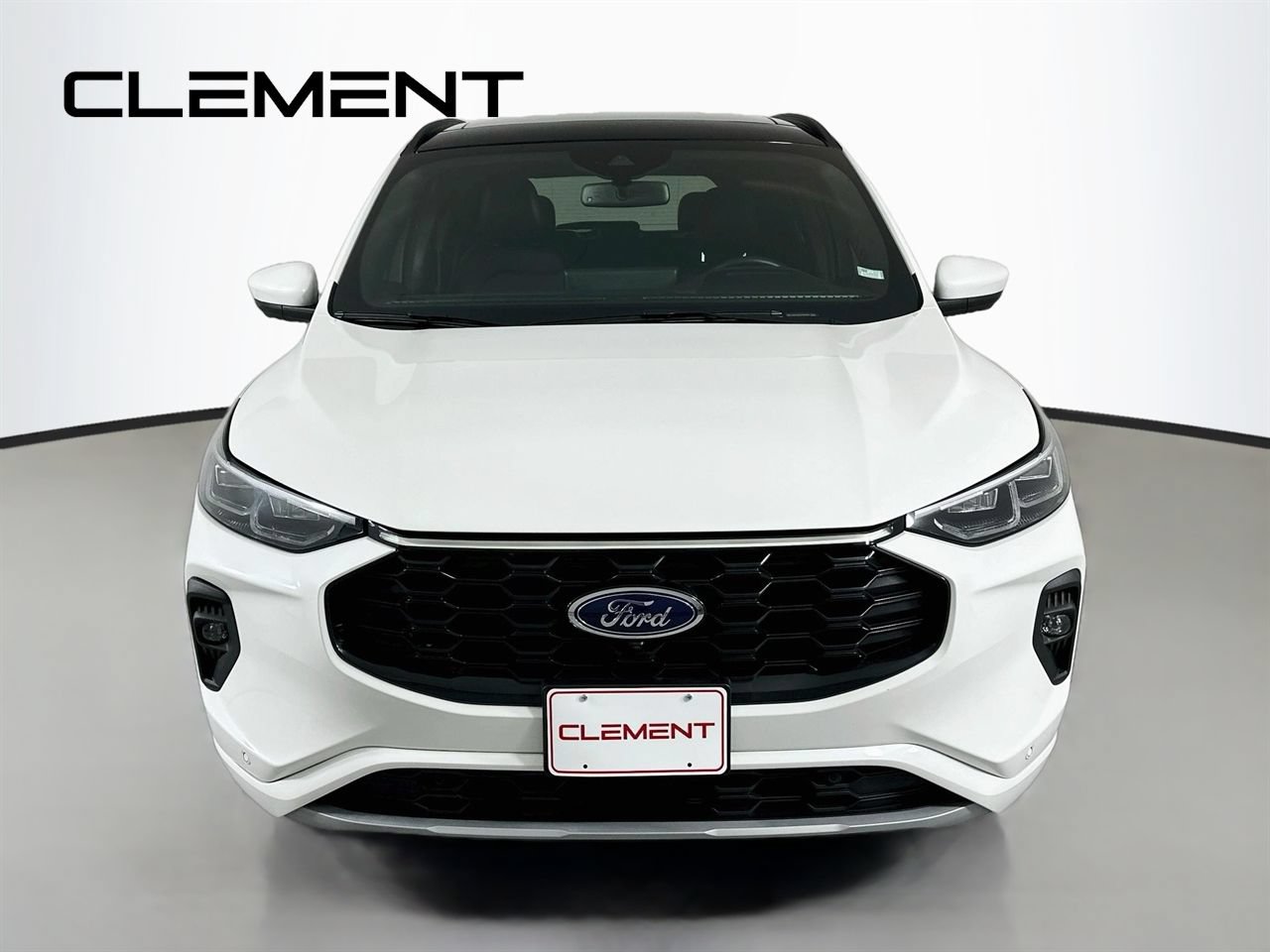 Certified 2024 Ford Escape ST-Line Elite w/ Premium Technology Package AWD/4WD image 3