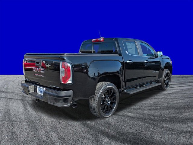 Used 2022 GMC Canyon Denali w/ Denali Black Edition Package image 4