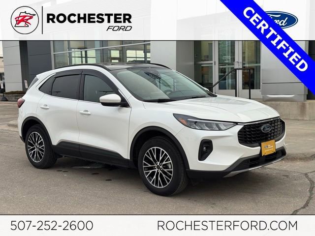 Certified 2025 Ford Escape SE image 5