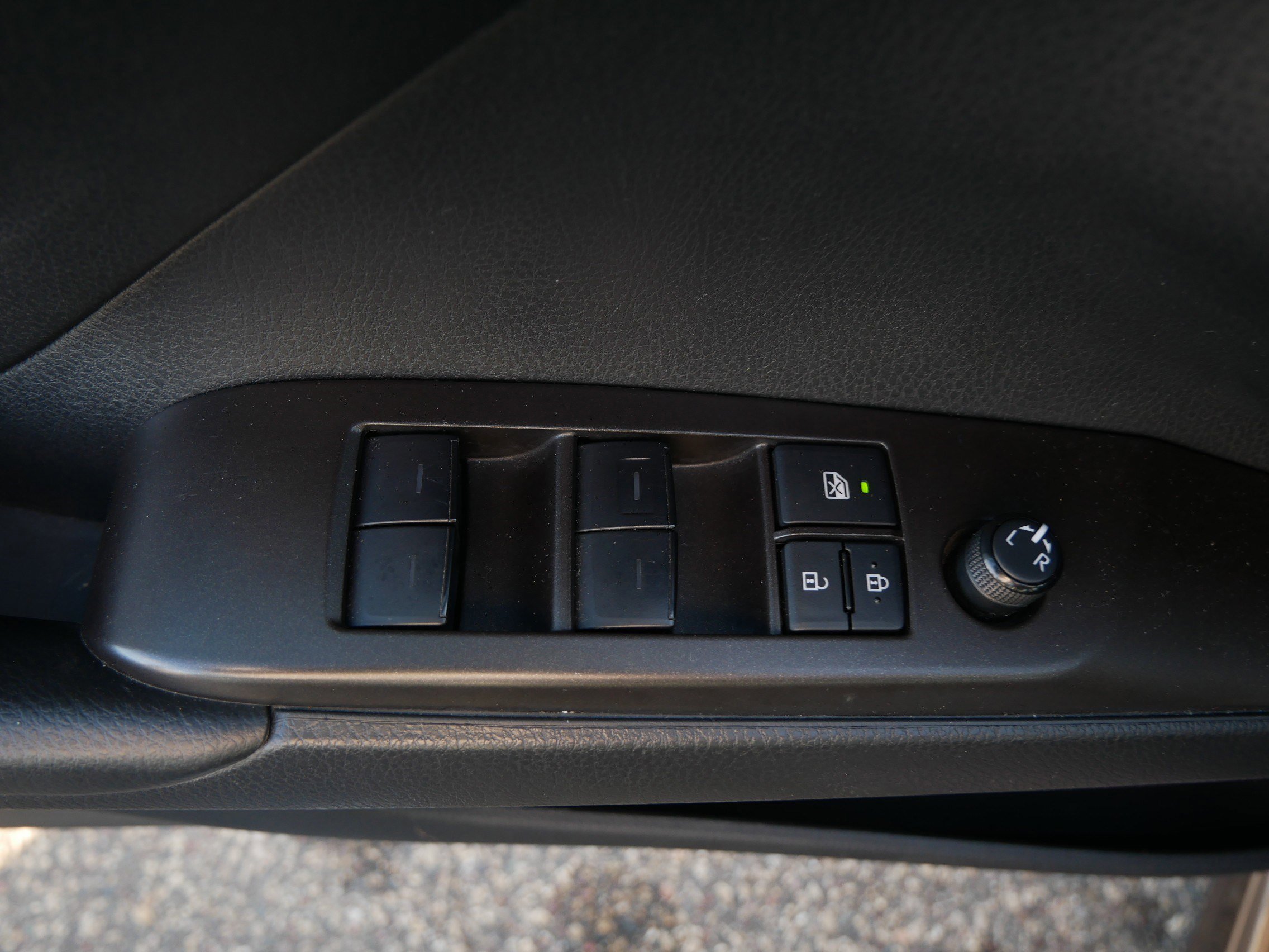 Used 2023 Toyota Camry SE image 20