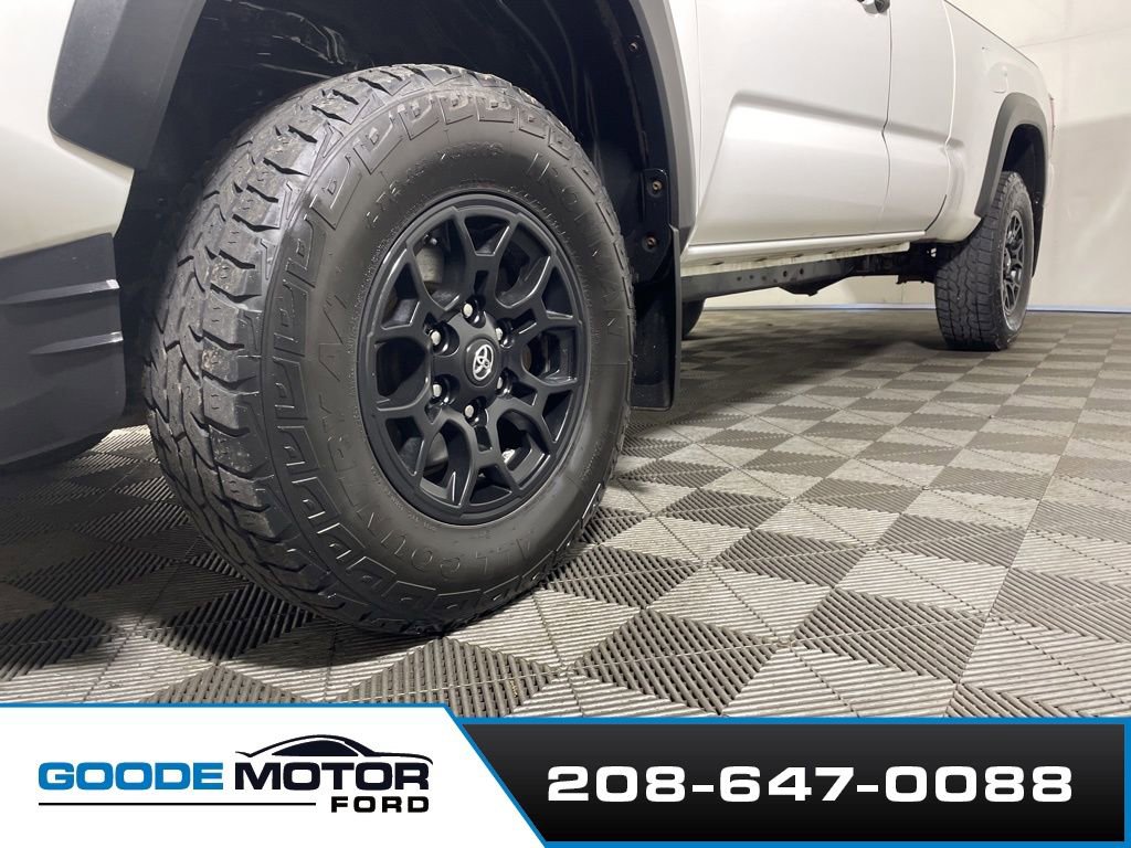 Used 2019 Toyota Tacoma SR w/ SX Package AWD/4WD image 24