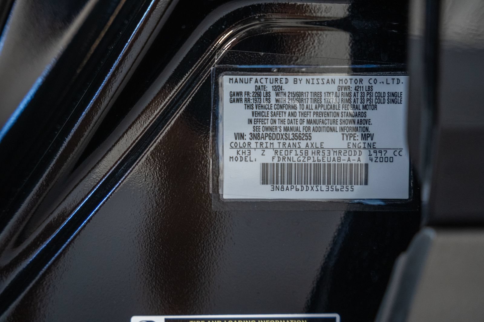 Used 2025 Nissan Kicks SR w/ SR Premium Package AWD/4WD image 41