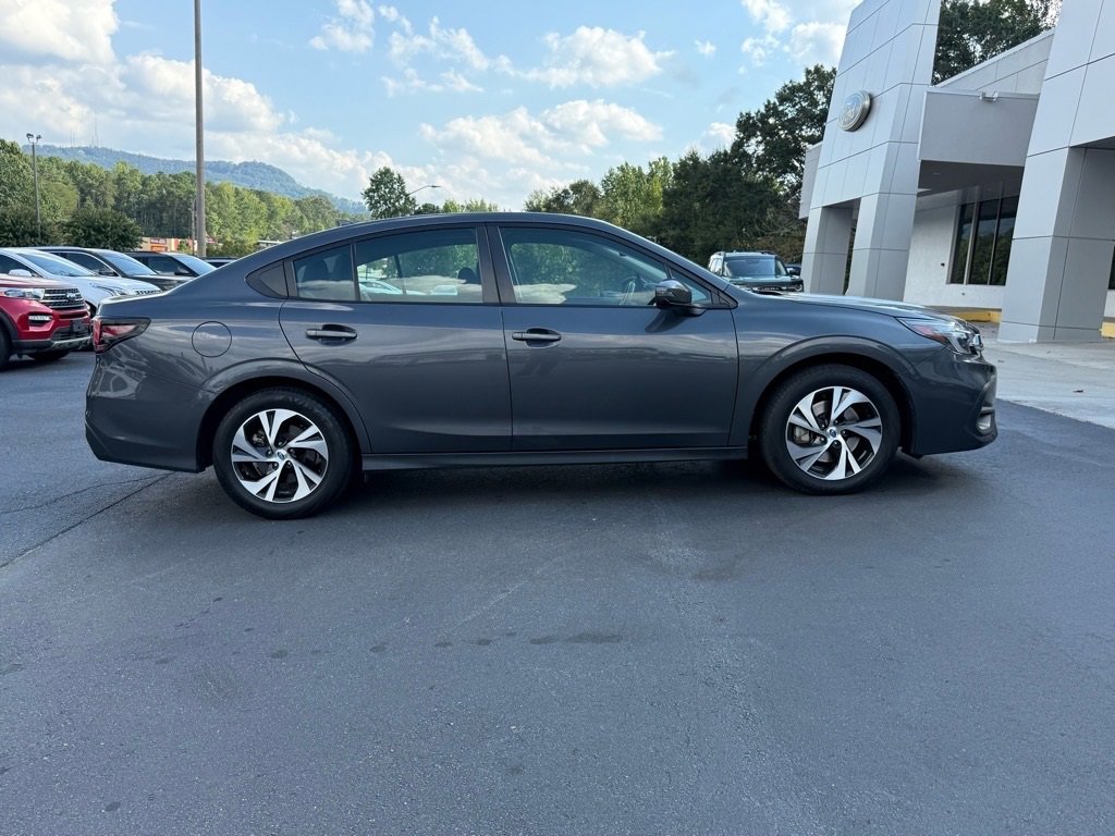 Used 2024 Subaru Legacy Premium image 3