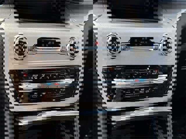 Certified 2024 Ford Explorer XLT w/ Equipment Group 202A image 11