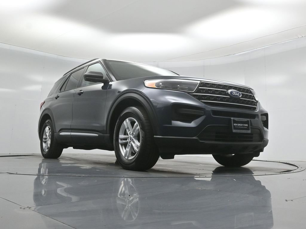 Certified 2023 Ford Explorer XLT RWD image 45
