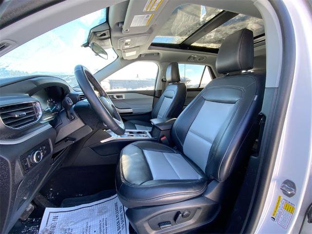 Certified 2023 Ford Explorer XLT w/ Equipment Group 202A image 11