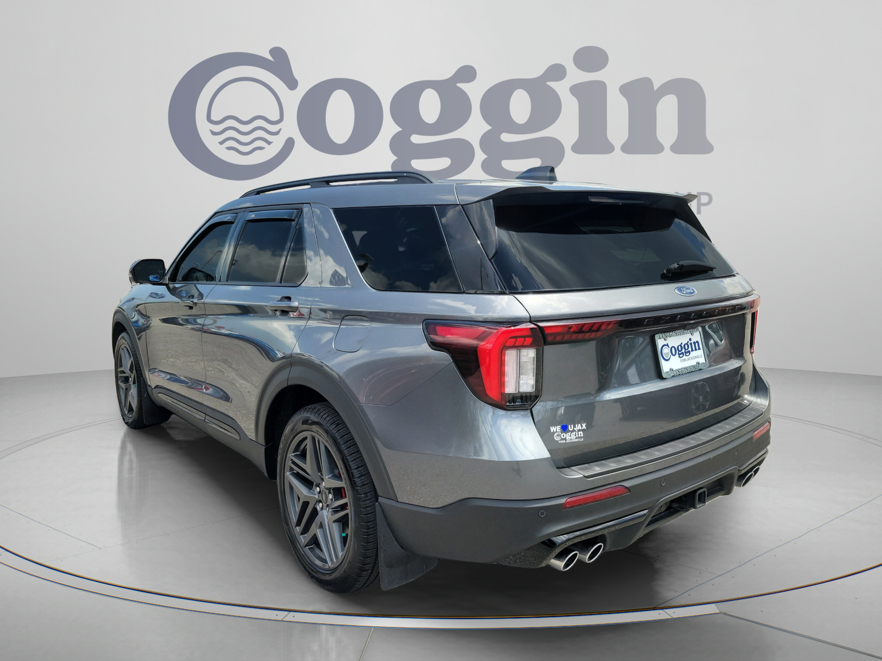 Certified 2025 Ford Explorer ST AWD/4WD video 2