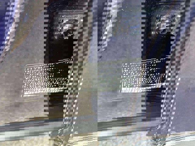 Used 2022 Volkswagen Tiguan SE w/ Panoramic Sunroof Package image 20