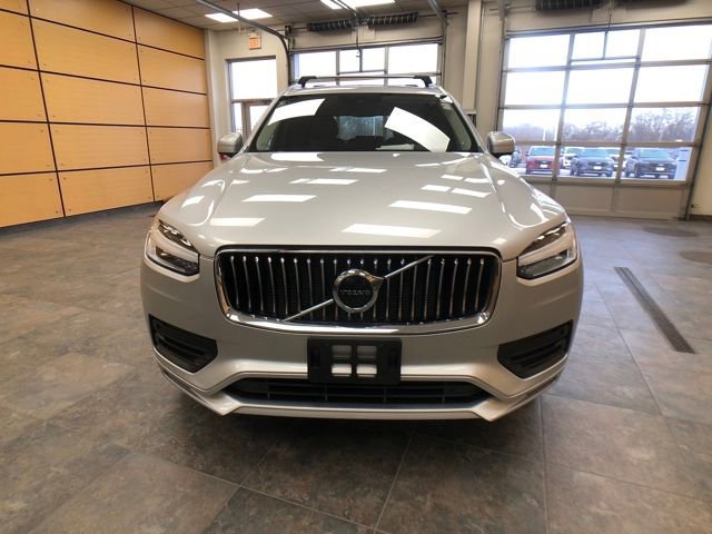 Used 2020 Volvo XC90 T6 Momentum image 8