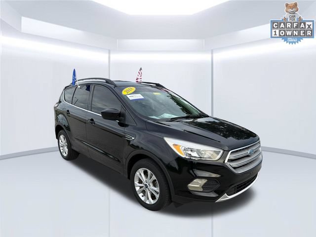 Certified 2018 Ford Escape SE w/ SE Sync 3 Package FWD 360° Tour