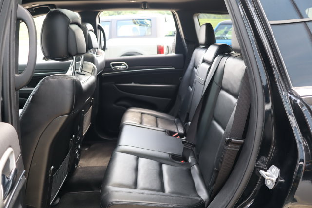 Used 2022 Jeep Grand Cherokee Limited w/ Tech Group AWD/4WD image 27