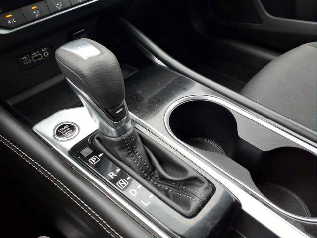 Used 2023 Nissan Altima 2.5 SV FWD image 32