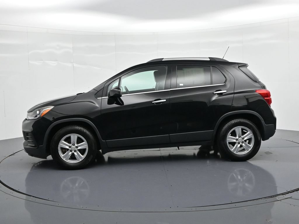 Used 2017 Chevrolet Trax LT w/ Driver Confidence Package FWD image 9