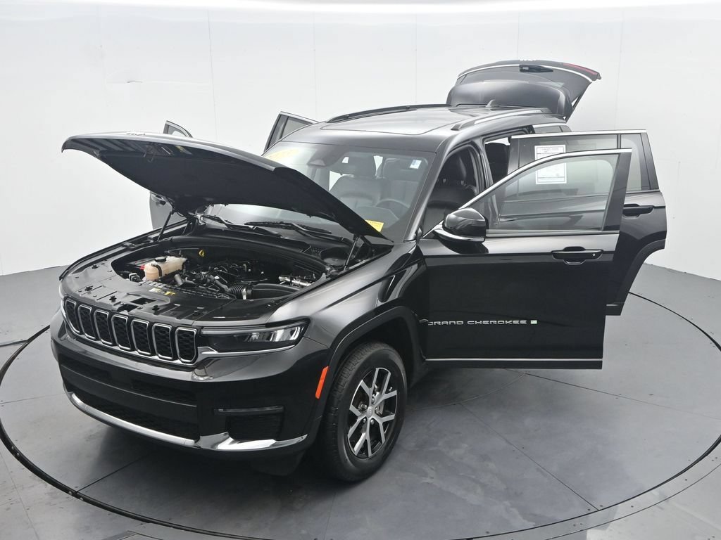 Used 2023 Jeep Grand Cherokee L Limited AWD/4WD image 48