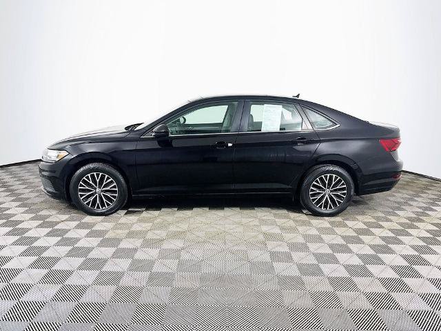 Used 2021 Volkswagen Jetta SE FWD image 4