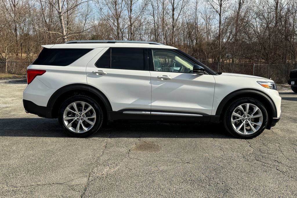 Certified 2021 Ford Explorer Platinum w/ Equipment Group 601A AWD/4WD image 6