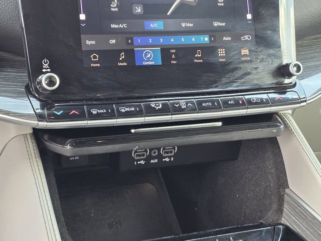 Used 2022 Jeep Wagoneer Series III AWD/4WD image 22