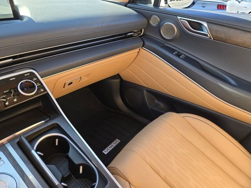 Used 2021 Genesis GV80 2.5T w/ Prestige Package 04 image 33