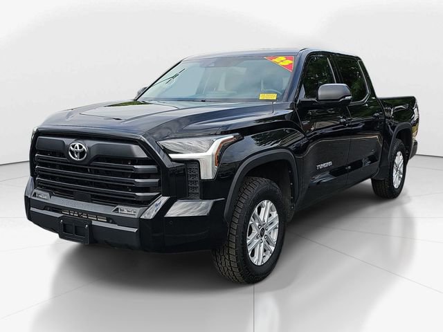 Used 2023 Toyota Tundra SR5 w/ SR5 Premium Package AWD/4WD image 9