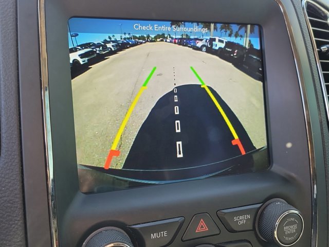 Used 2018 Dodge Durango GT image 31