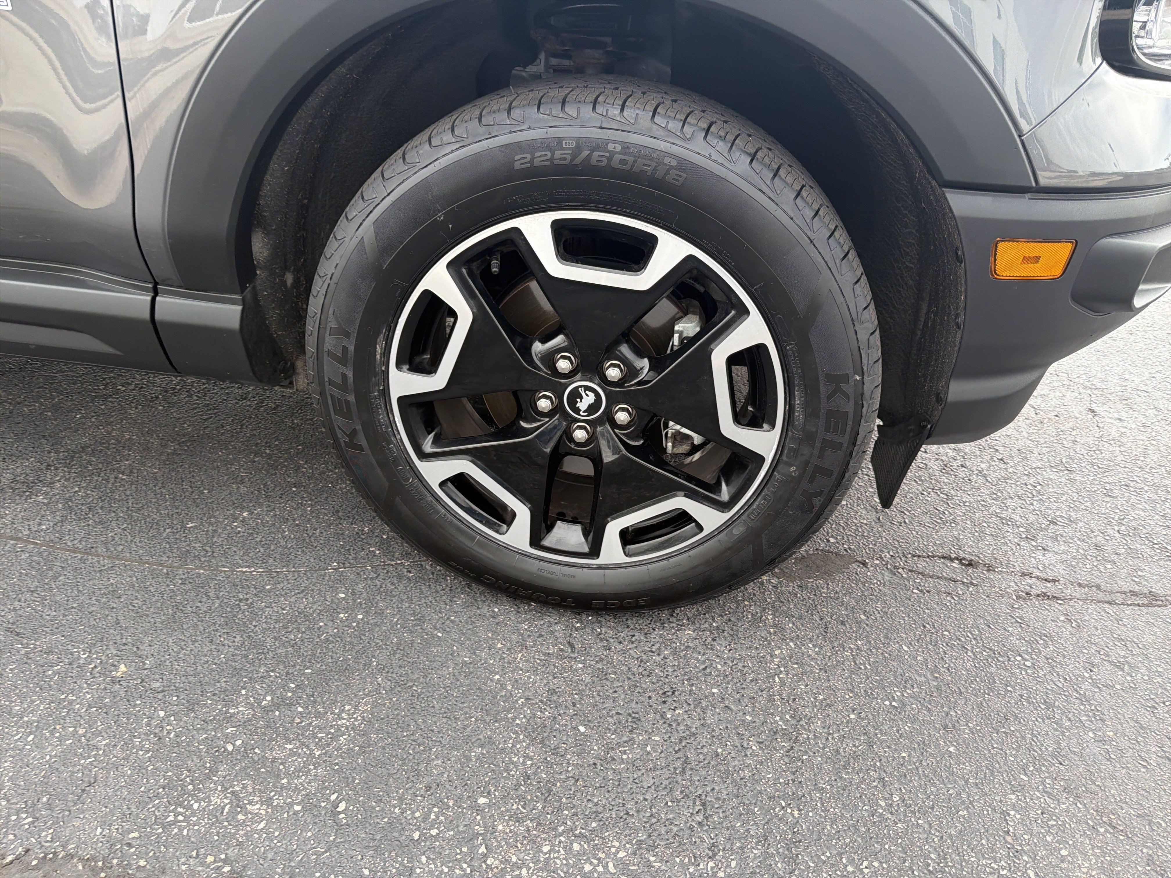 Certified 2023 Ford Bronco Sport Outer Banks w/ Tech Package AWD/4WD image 6